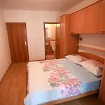 Apartment Pezo