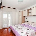 Appartement Pezo Baška Voda