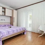 Appartement Pezo Baška Voda