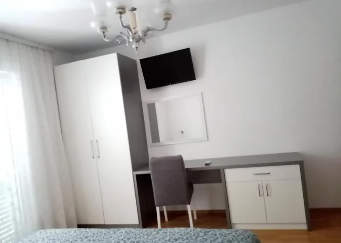 Pezo Baška Voda