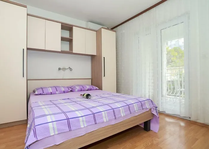 Pezo * Baška Voda